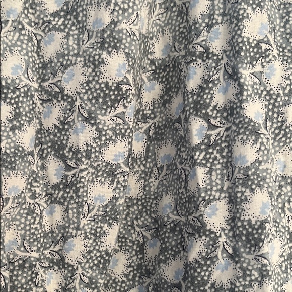 Aerie Blue and White Floral Romper Size Small - Picture 7 of 8